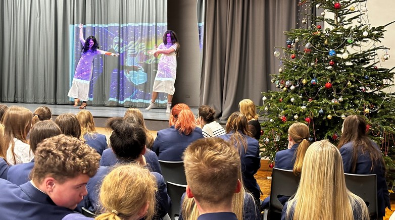 Strictly come dancing